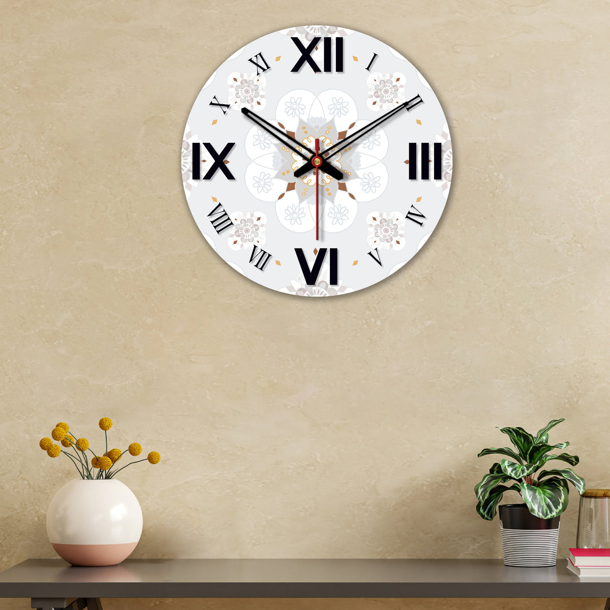 Decorative Pattern Wooden Wall Clock