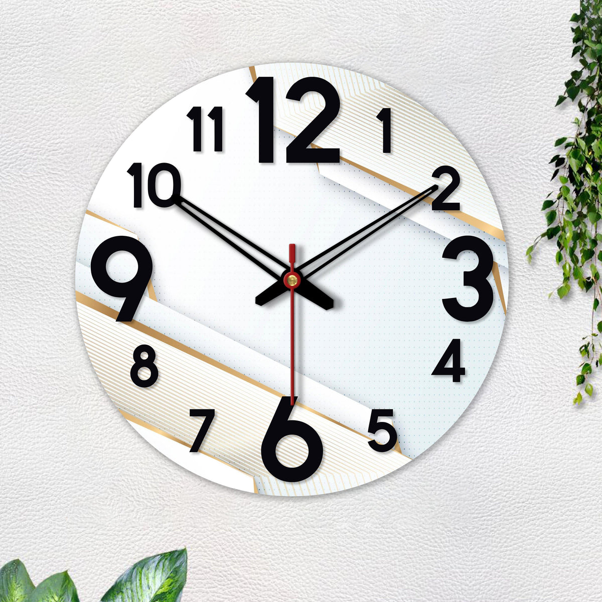 Unique Patterns Wooden Wall Clock For Living Room