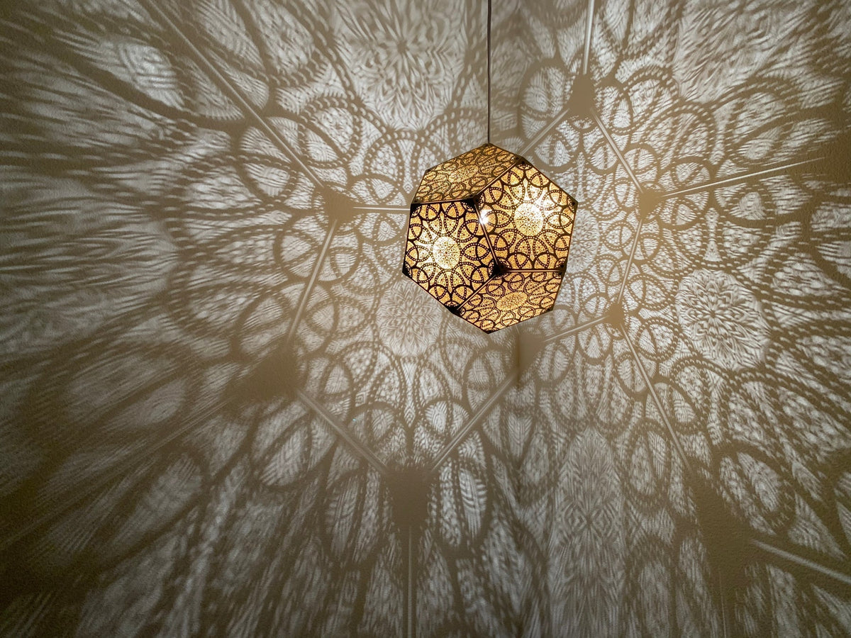 Designer Shadow Casting Pendant Lamp