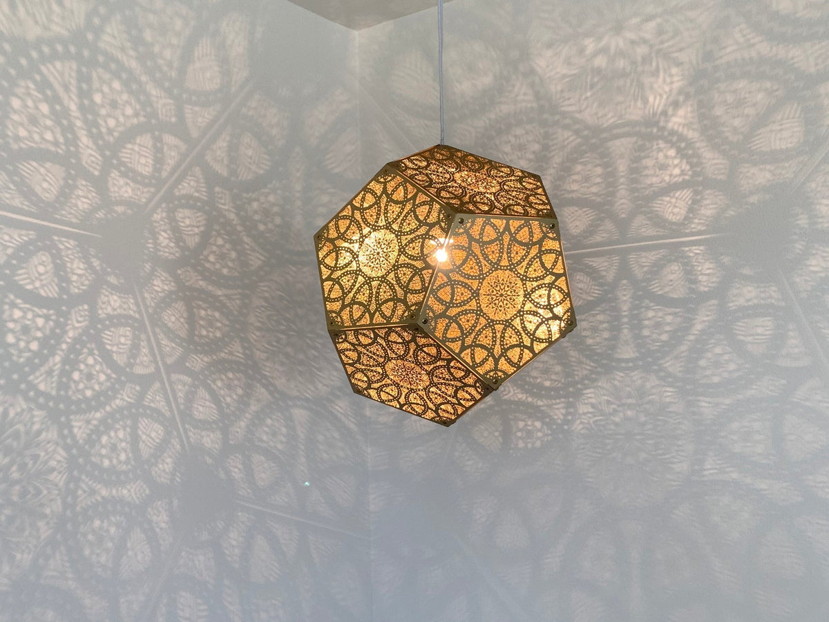 Designer Shadow Casting Pendant Lamp