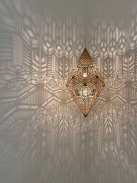Elegant Shadow Design Ceiling Lamp