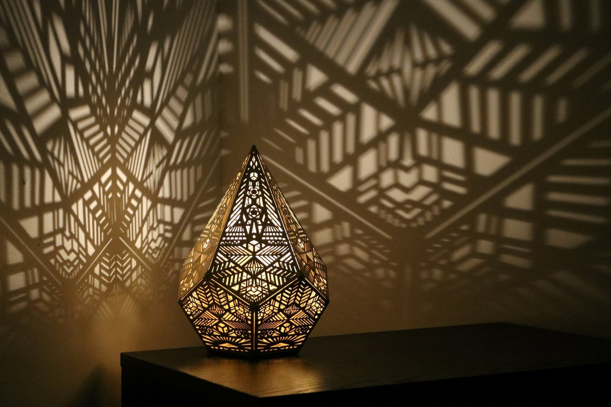 Modern Shadow Pattern Table Light