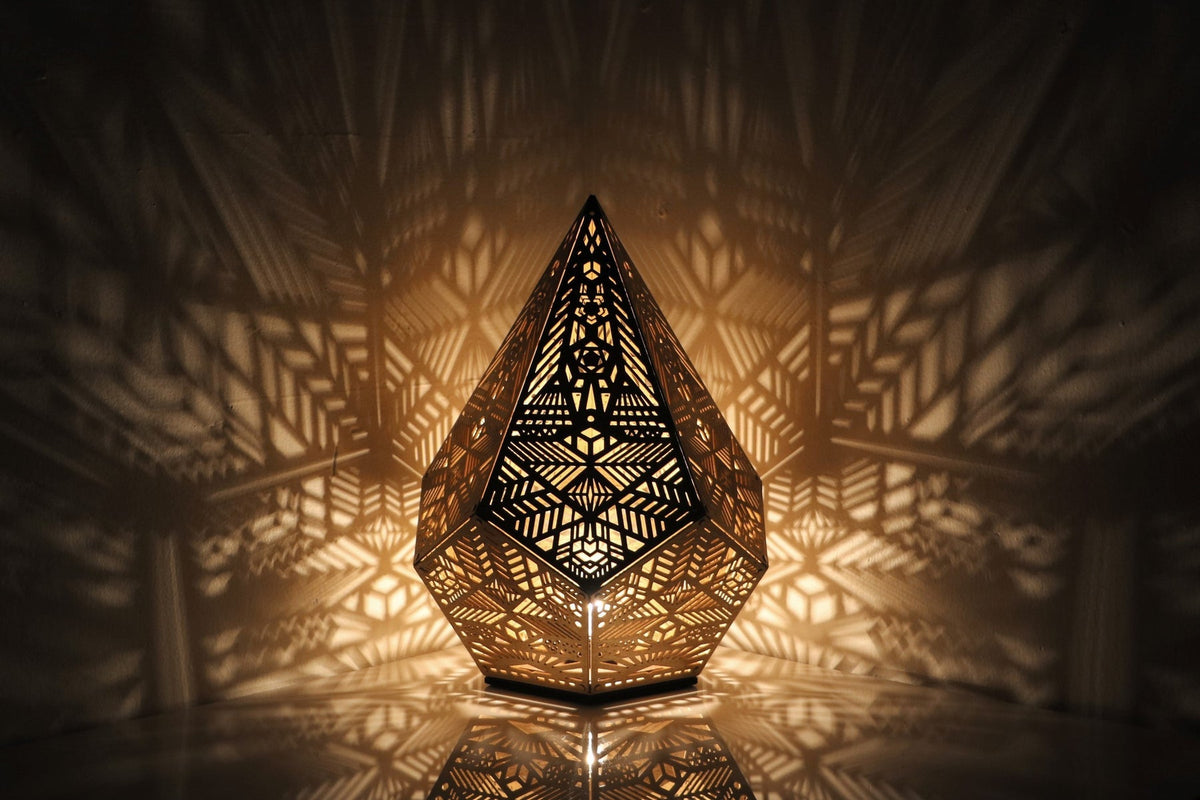 Modern Shadow Pattern Table Light