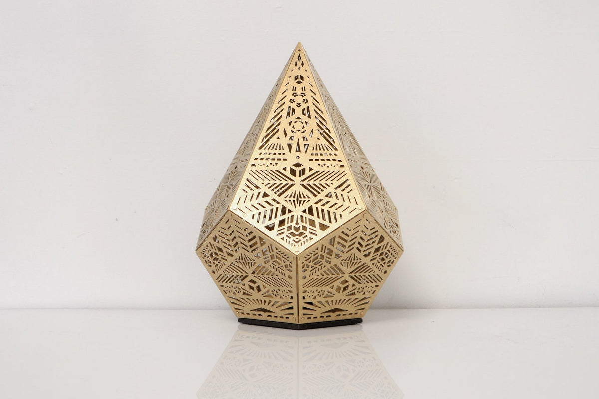 Modern Shadow Pattern Table Light
