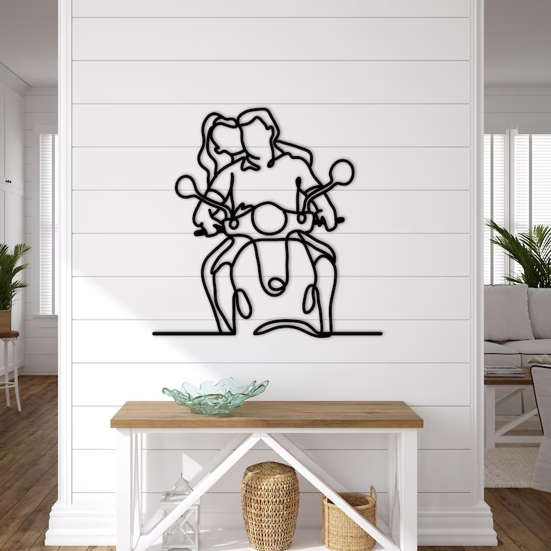 Romantic Couple Scooter Metal Wall Art for Wall Décor