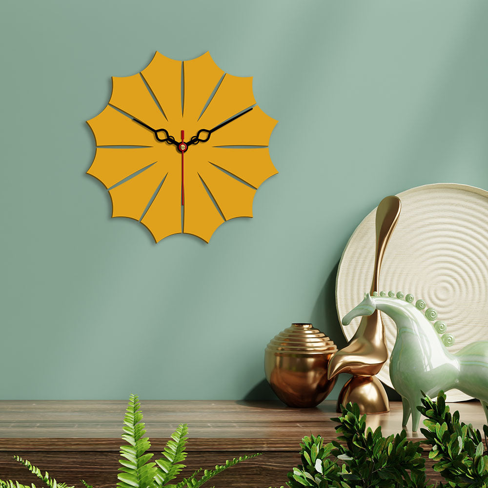 Leaf Shape Designer Wooden Wall Clock