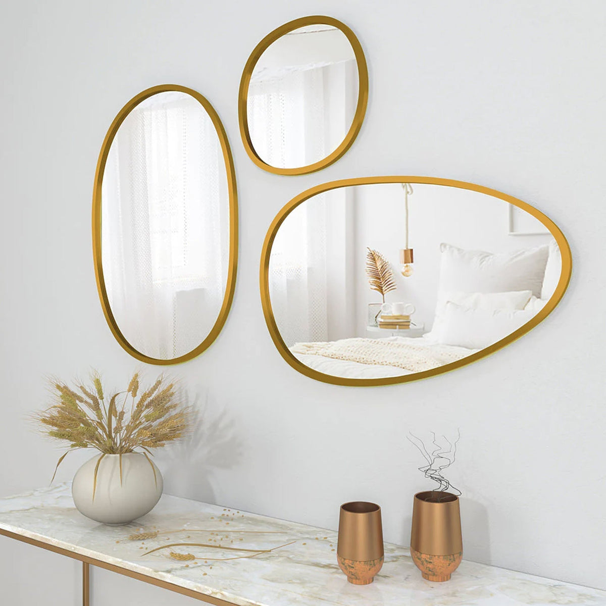 Modern Pebble Shaped Wall Mirrors Set of 3 with Golden Finish
